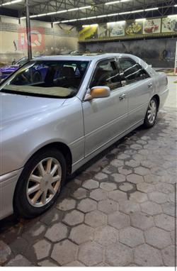 تۆیۆتا کراون